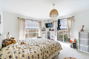 Photo 27- click for photo gallery